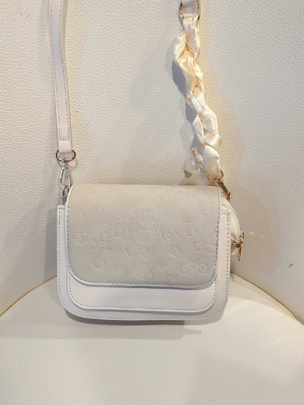Women's Crossbody Bag with Braided Strap